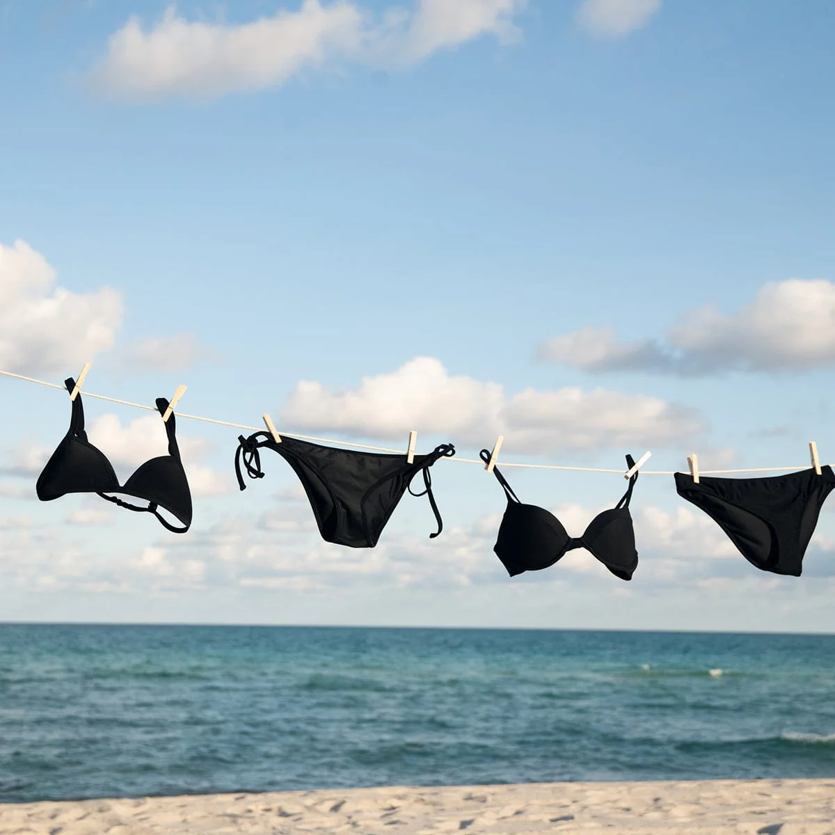 Cheeky String Bikini Black - Image 7