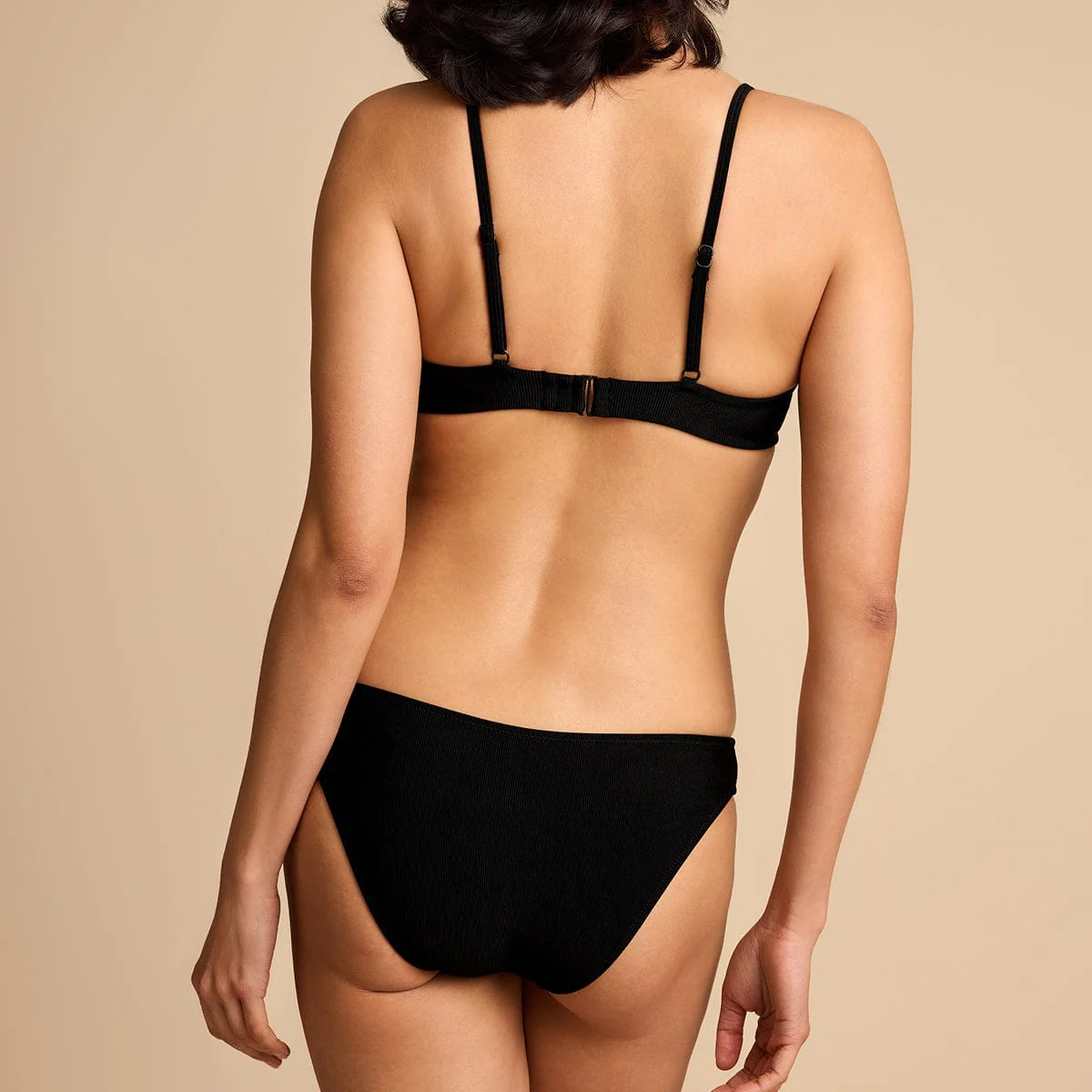Classic Bikini Black - Image 6