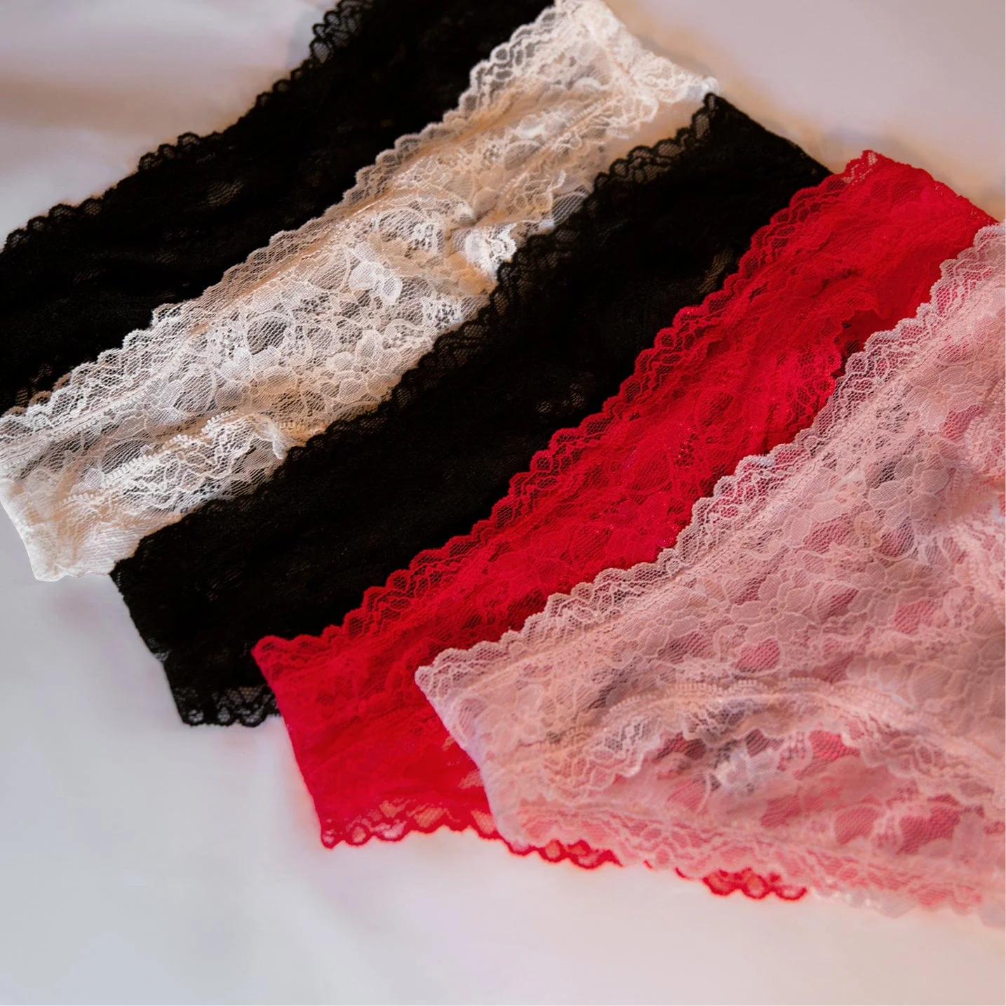 Effortless Lace Bikini Rosette - Image 6