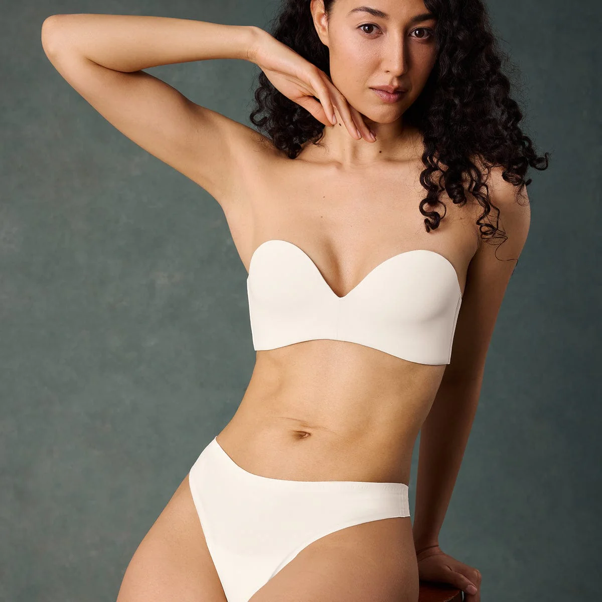 Simply Smooth No Show Thong Ecru - Image 8